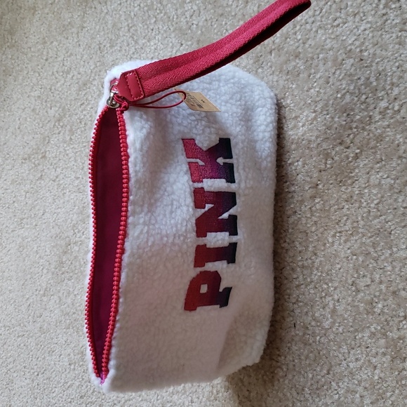 WOMENS VICTORIA SECRET PINK MAKEUP BAG PURSE 11 X 6.5 NWT - Picture 3 of 3